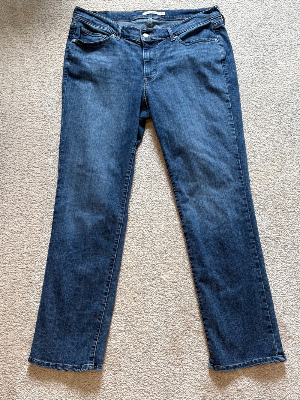 Levi's Classic Straight Jeans Women 16W Blue Denim Stretch Medium Wash Mid-Rise